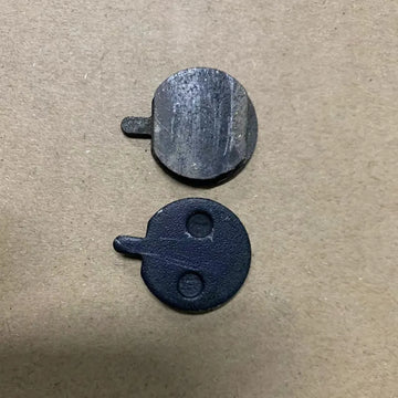 Brake Pads (1 pack of 8 pieces）- type 01-You can tell customer service your ebike's model (with picture) to confirm whether the brake pads are compatible with your e-bike before placing an order, so as to avoid receiving the wrong product.
